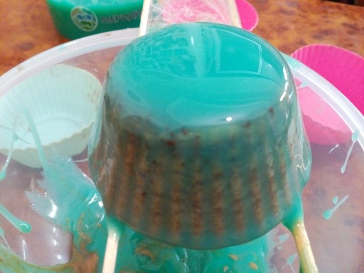 Как сделать цветную глазурь если нет красителей Как сделать цветную глазурь если нет красителей