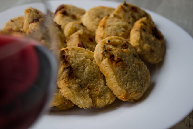 Сырное печенье с розмарином Сырное печенье с розмарином