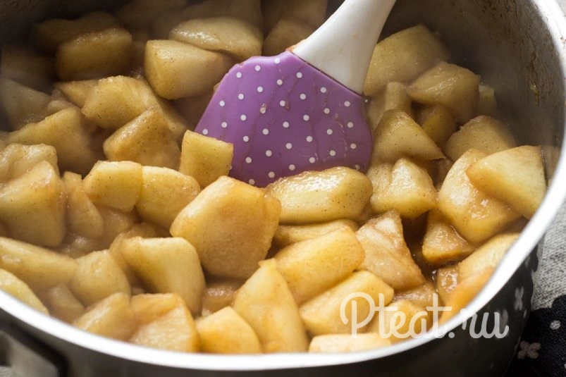 Яблочные слойки