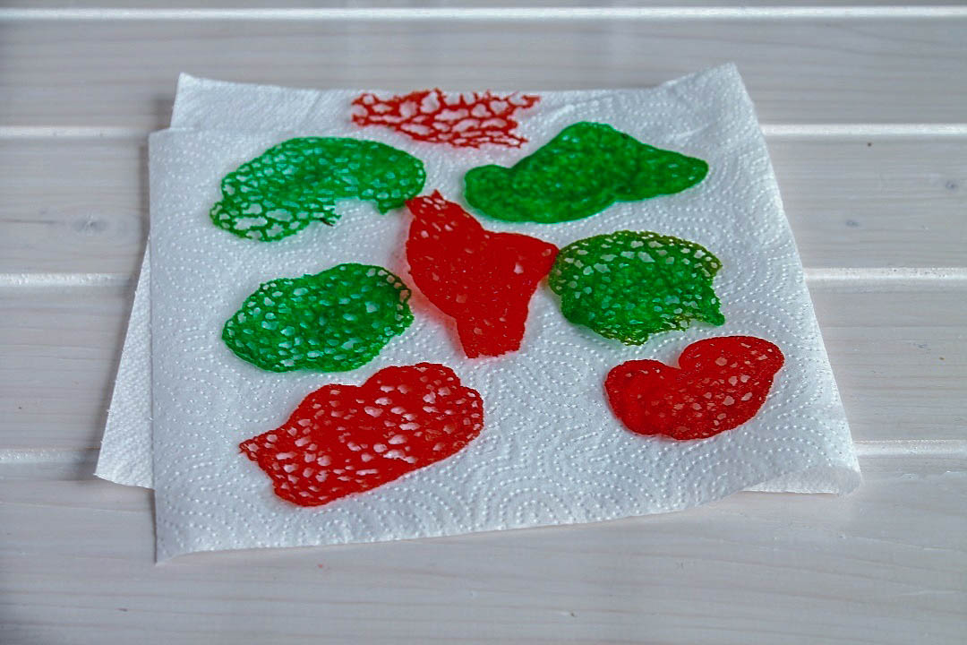 Простое украшение торта