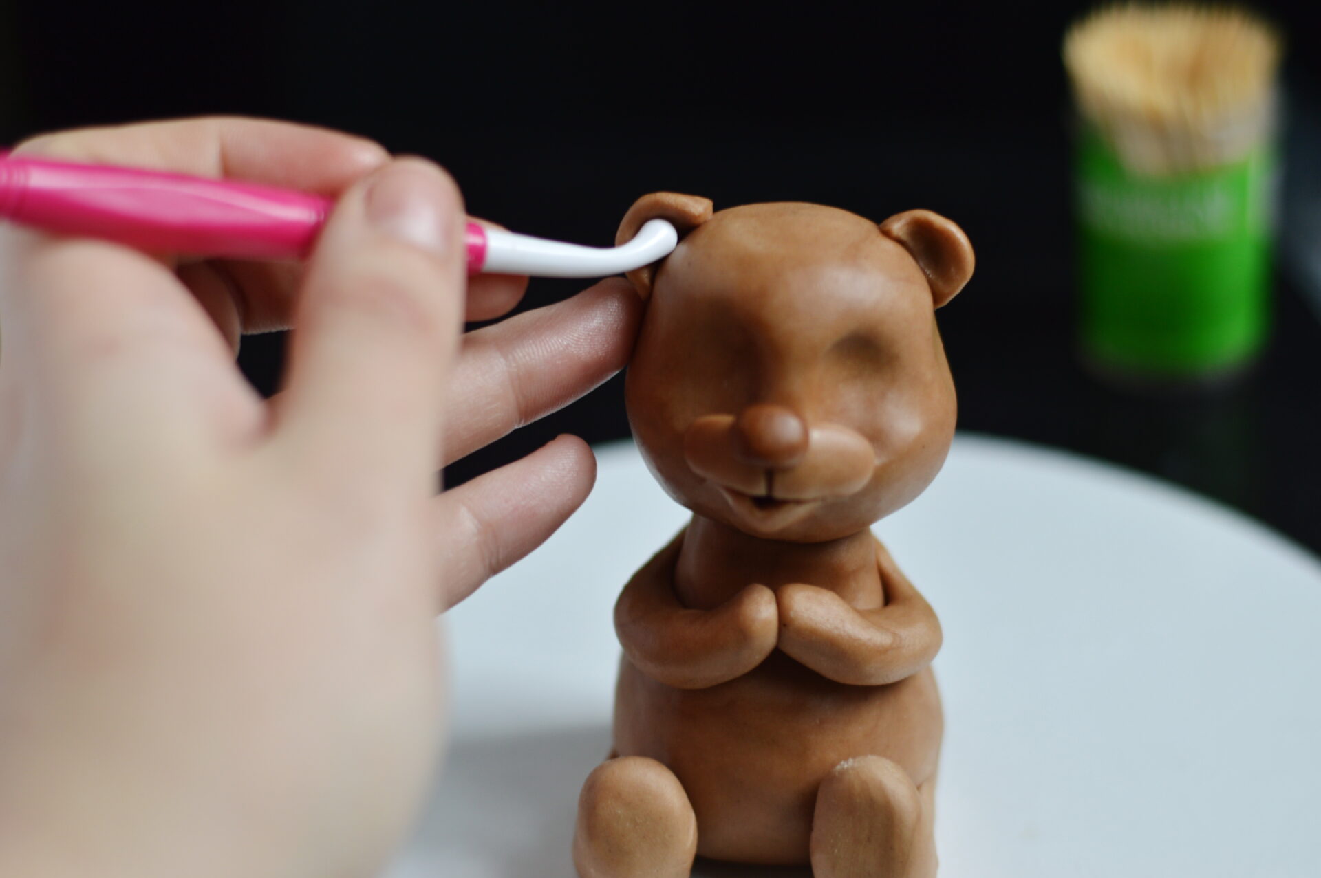 Мишка из мастики