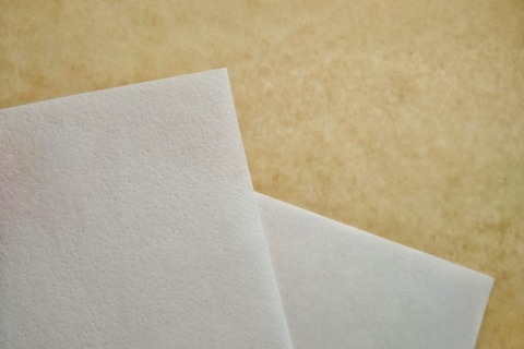 Что такое вафельная бумага и с чем её… едят?