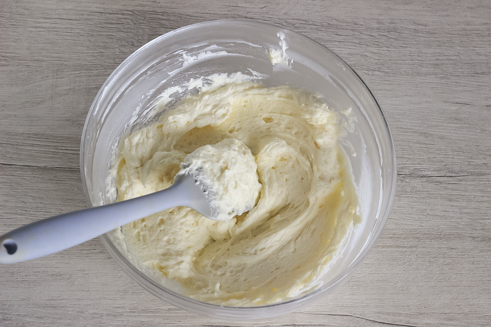 Крем для торта сердце