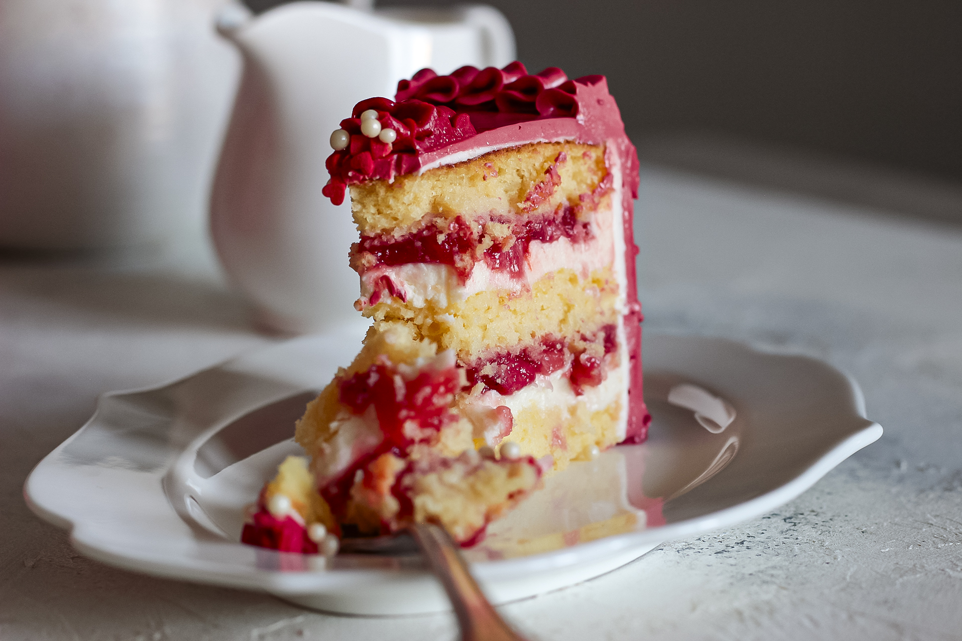 Бисквитный торт сердце